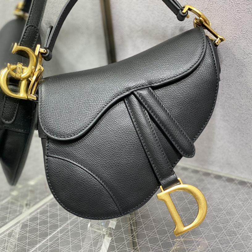 Dior Saddle Bag    19.5cm - DopestKickz