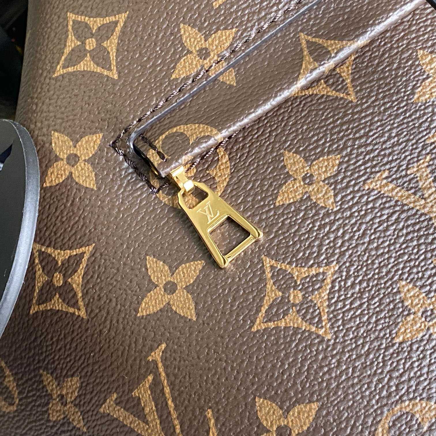 Louis Vuitton Backpacks  (27.5 x 33 x 14cm) m45515 - DopestKickz