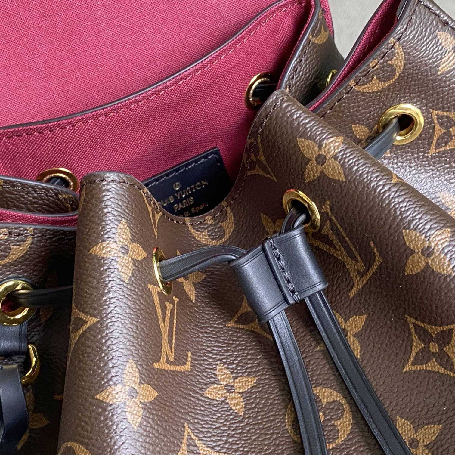 Louis Vuitton Backpacks  (27.5 x 33 x 14cm) m45515 - DopestKickz