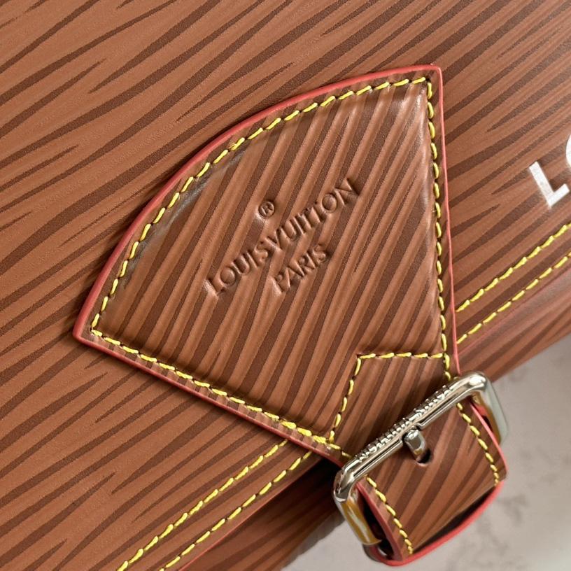 Louis Vuitton Montsouris Messenger   M23097 - DopestKickz