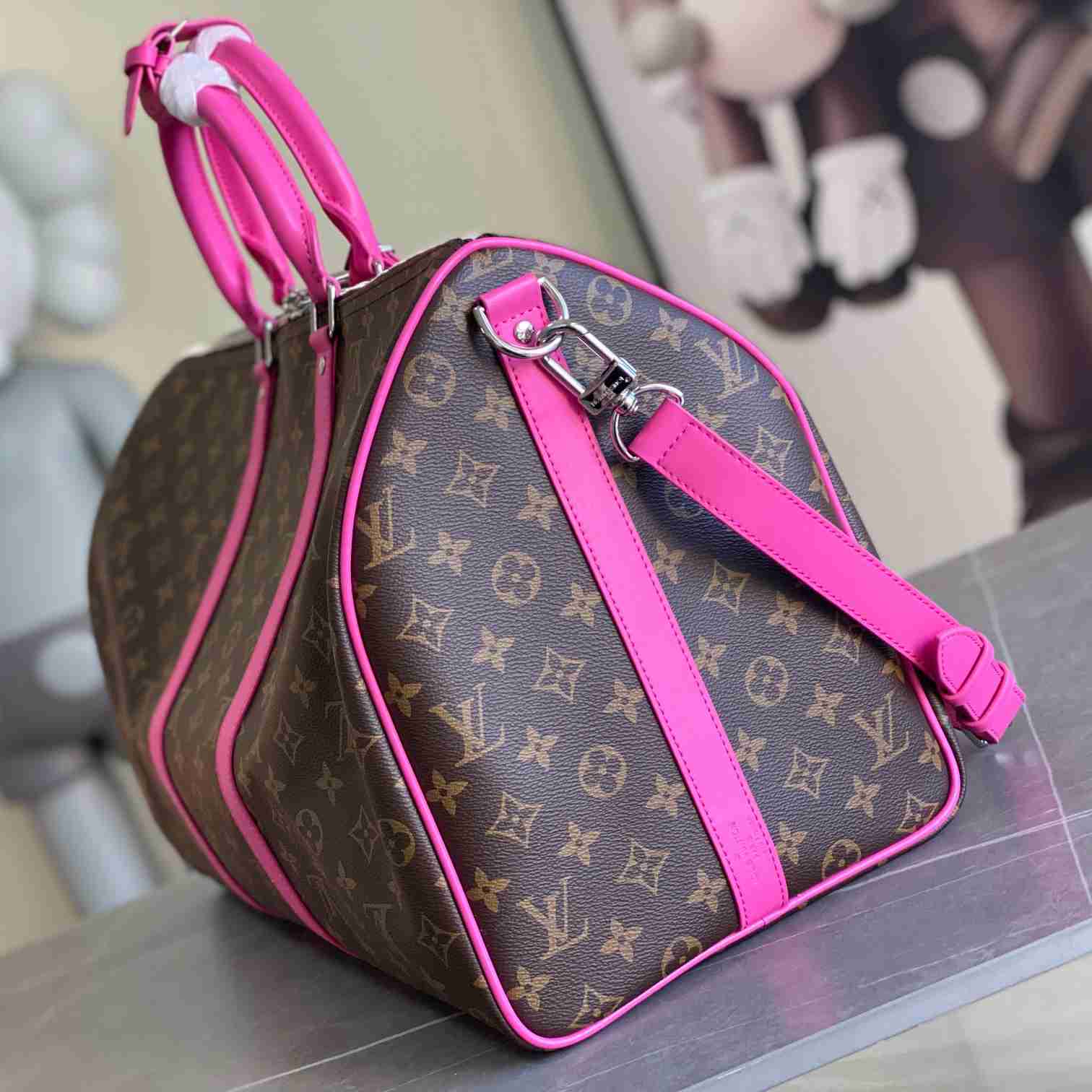 Louis Vuitton Keepall Bandoulière 50     M46773 - DopestKickz