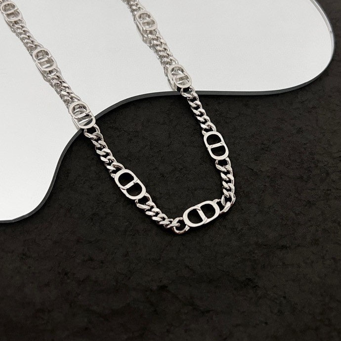Dior CD Icon Thin Chain Link Necklace - DopestKickz