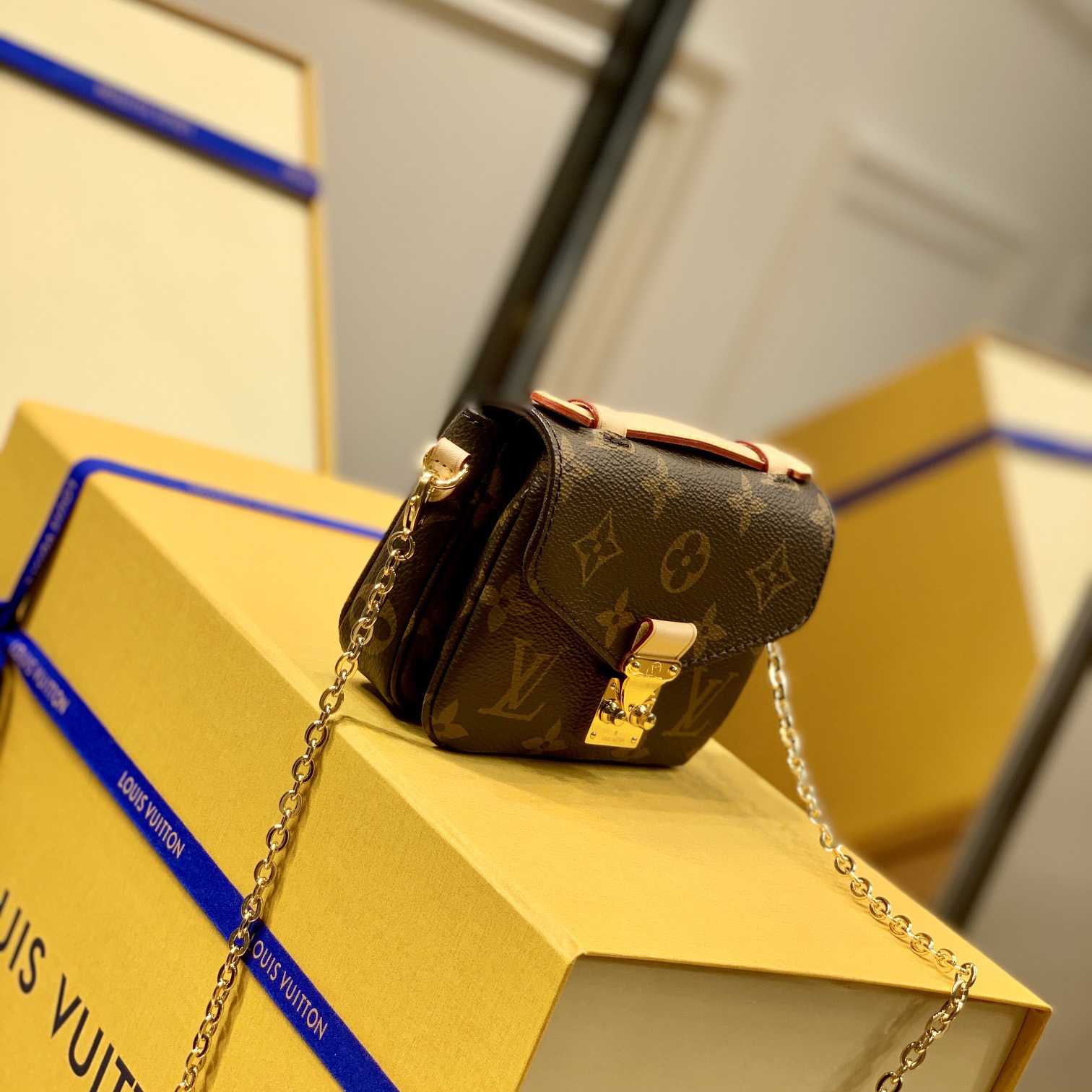 Louis Vuitton Micro Métis (14-11-3.5cm)     M81267  M80311 - DopestKickz