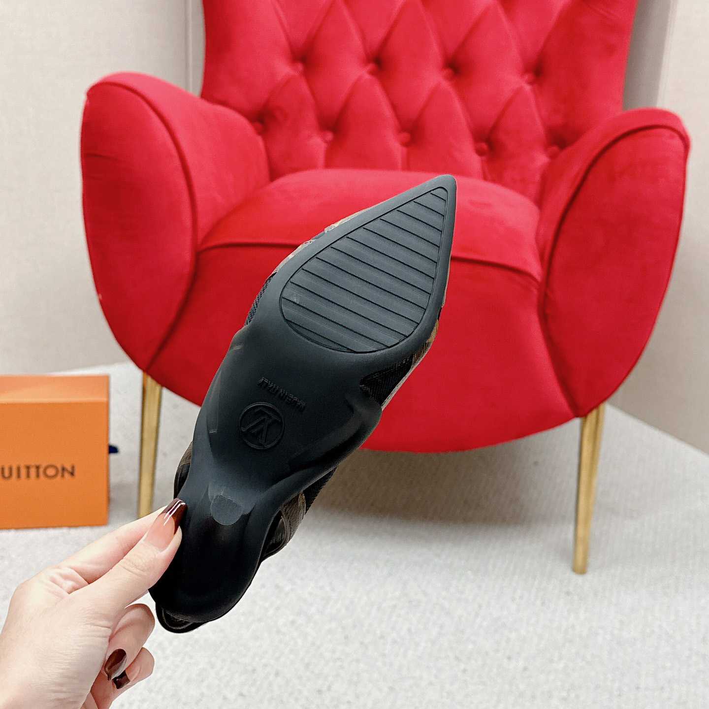 Louis Vuitton Archlight Slingback Pump - DopestKickz