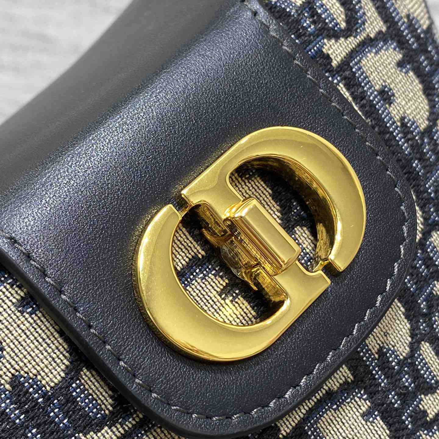 Dior 30 Montaigne Dior Amber Mini Bucket Bag - DopestKickz