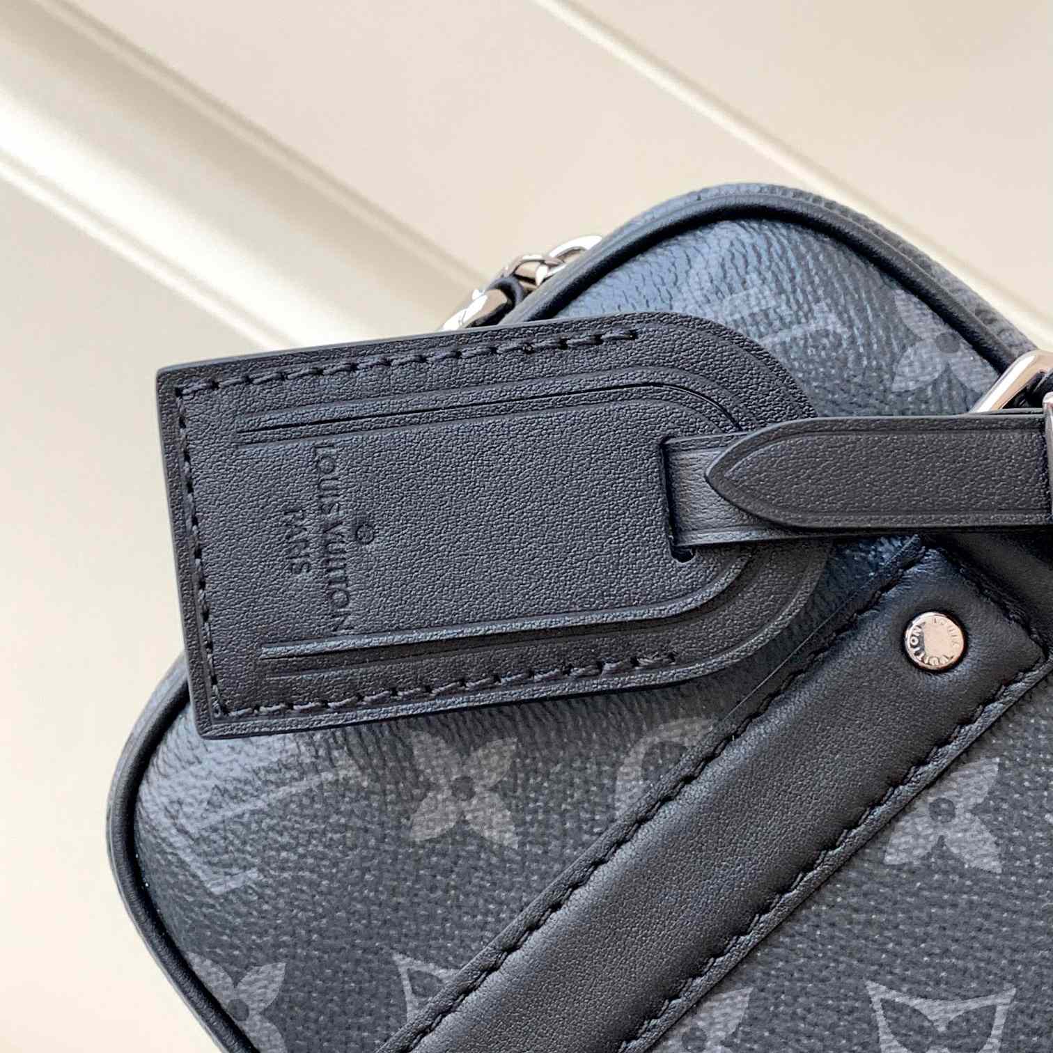 Louis Vuitton Nano Porte Documents Voyage   M82770 - DopestKickz