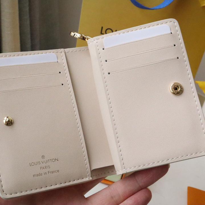 Louis Vuitton Lou Wallet   M82291 - DopestKickz