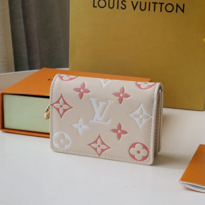 Louis Vuitton Lou Wallet   M82291 - DopestKickz