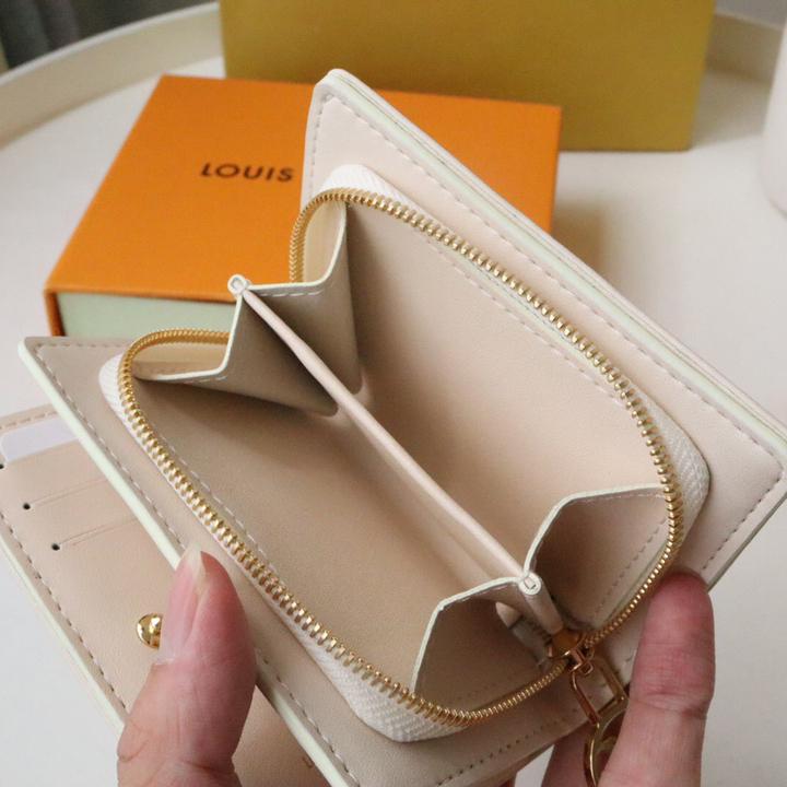 Louis Vuitton Lou Wallet   M82291 - DopestKickz