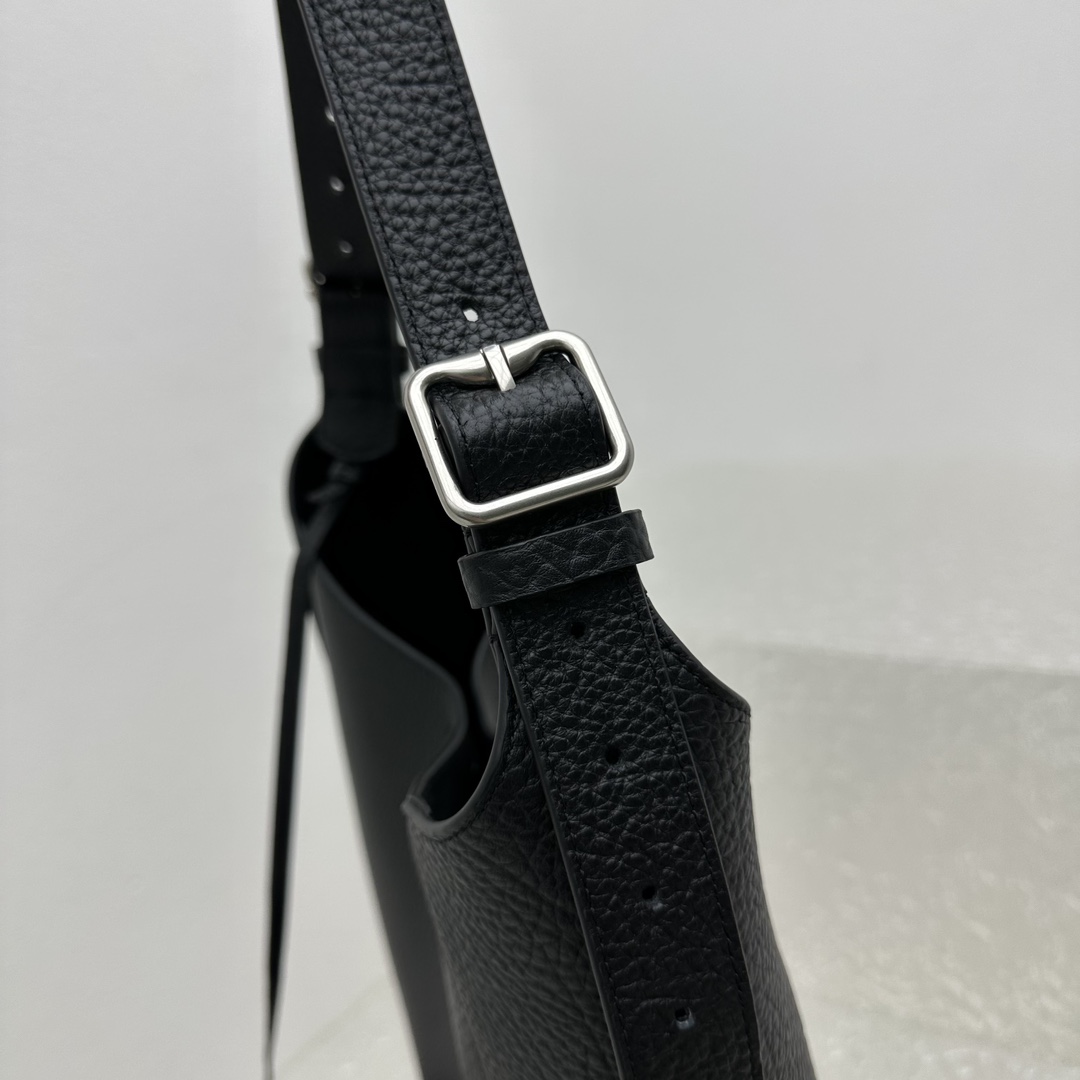 Burberry Medium Chess Shoulder Bag - DopestKickz