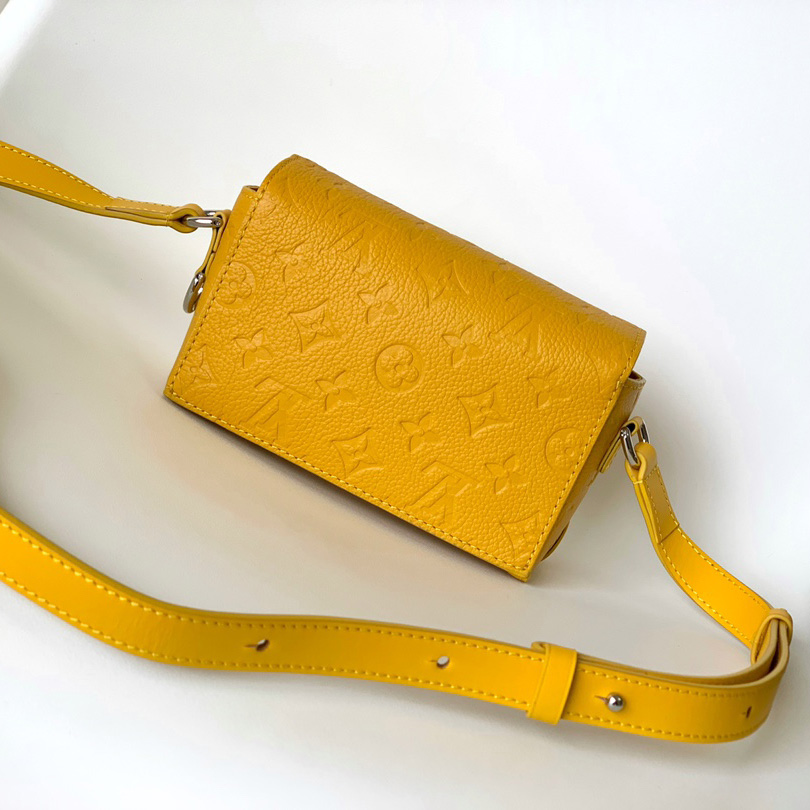 Louis Vuitton Steamer Wearable Wallet     M82917 - DopestKickz