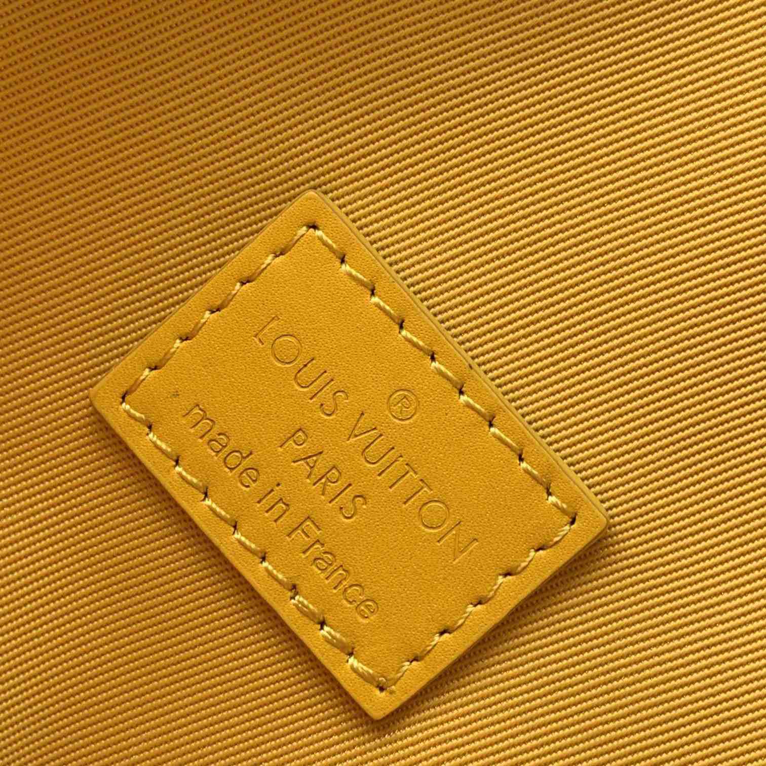 Louis Vuitton Steamer Wearable Wallet     M82917 - DopestKickz