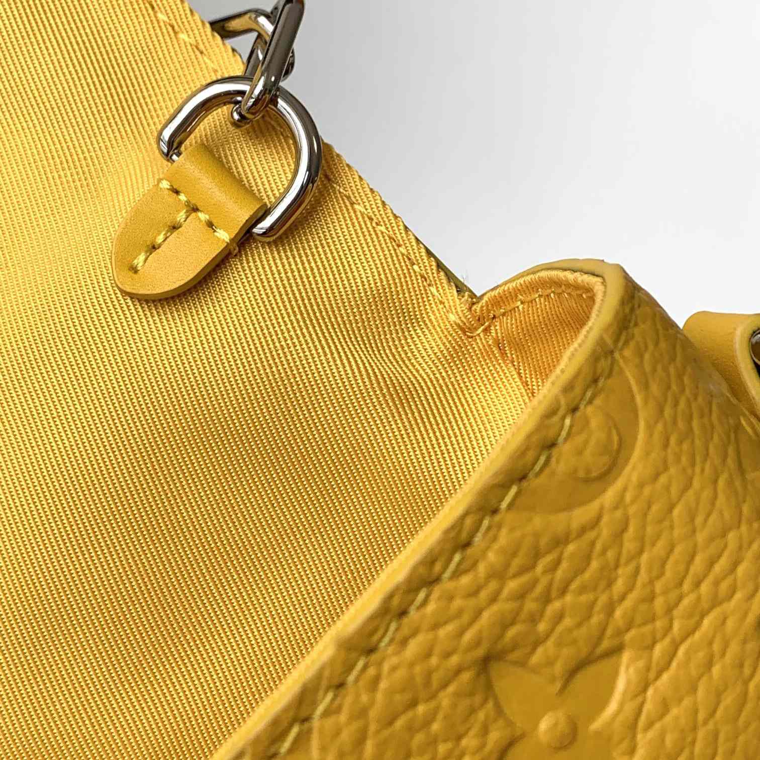 Louis Vuitton Steamer Wearable Wallet     M82917 - DopestKickz