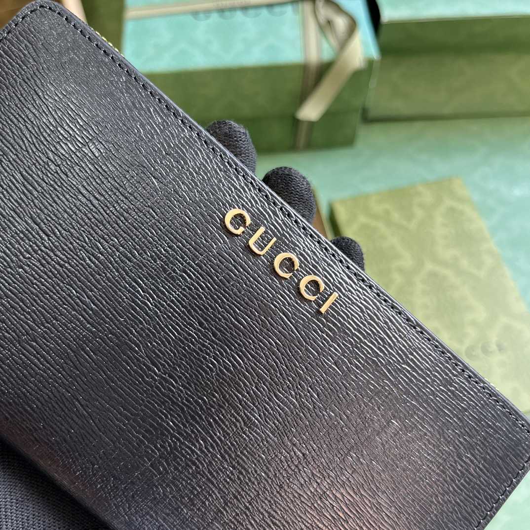 Gucci Zip Around Wallet With Gucci Script (20x 12.5 x4cm) - DopestKickz