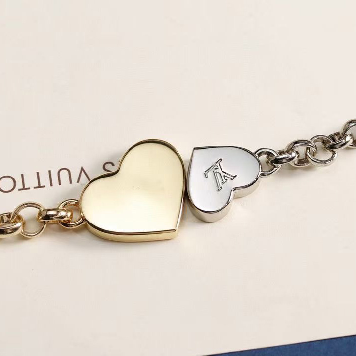 Louis Vuitton Viviennes BFF Chain   M00835 - DopestKickz