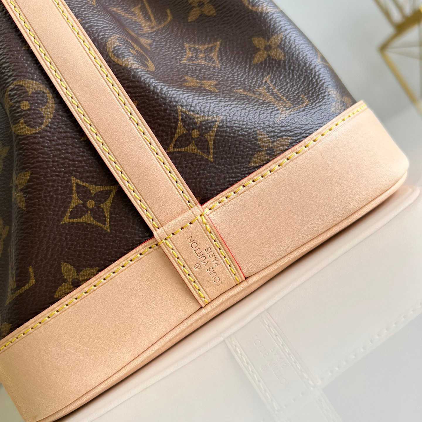 Louis Vuitton Petit Noé (27×27×21cm)   M40818 - DopestKickz