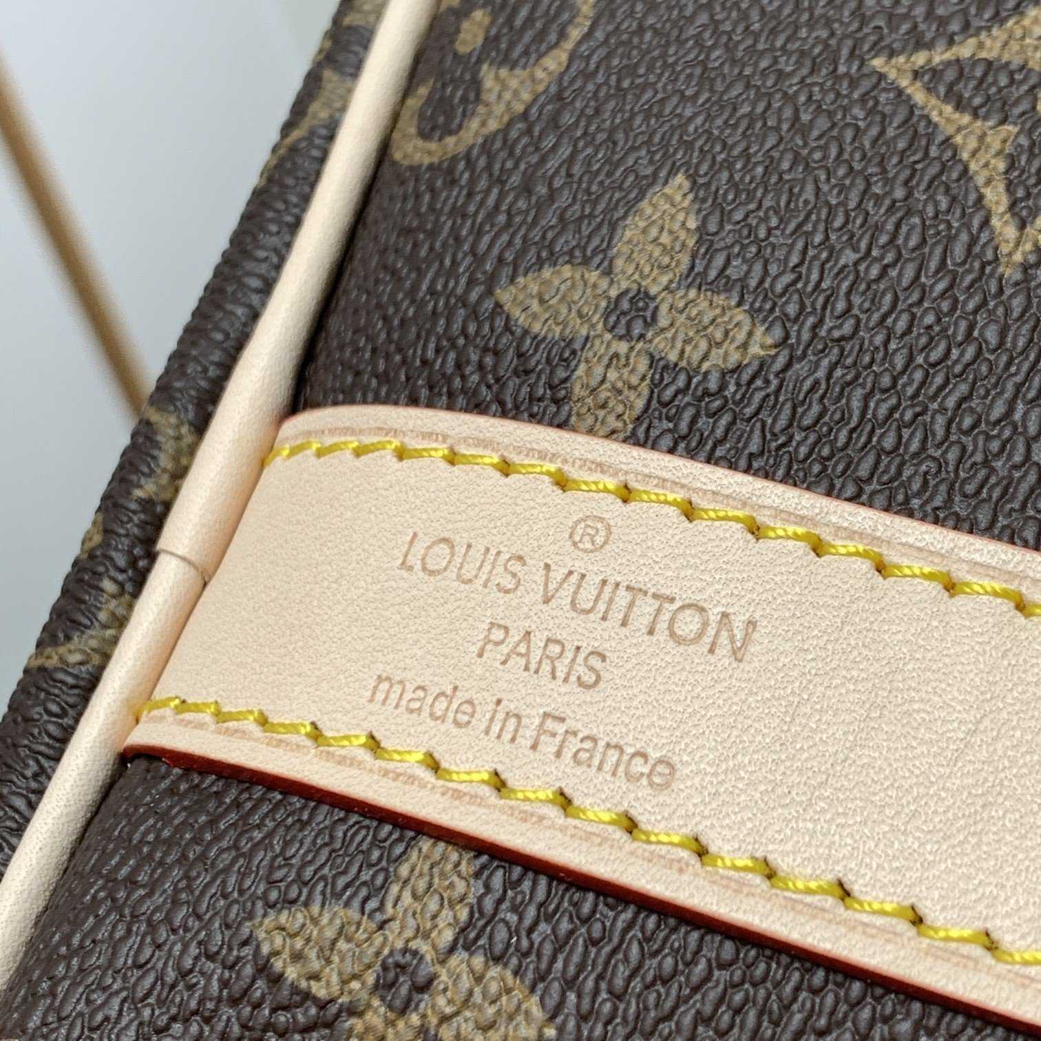 Louis Vuitton Keepall Bandouliere 55   M41414 - DopestKickz