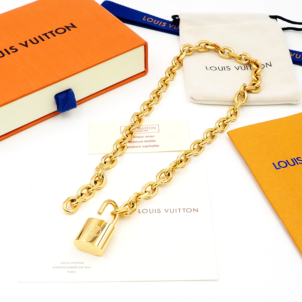 Louis Vuitto LV Edge Cadenas Necklace   - DopestKickz