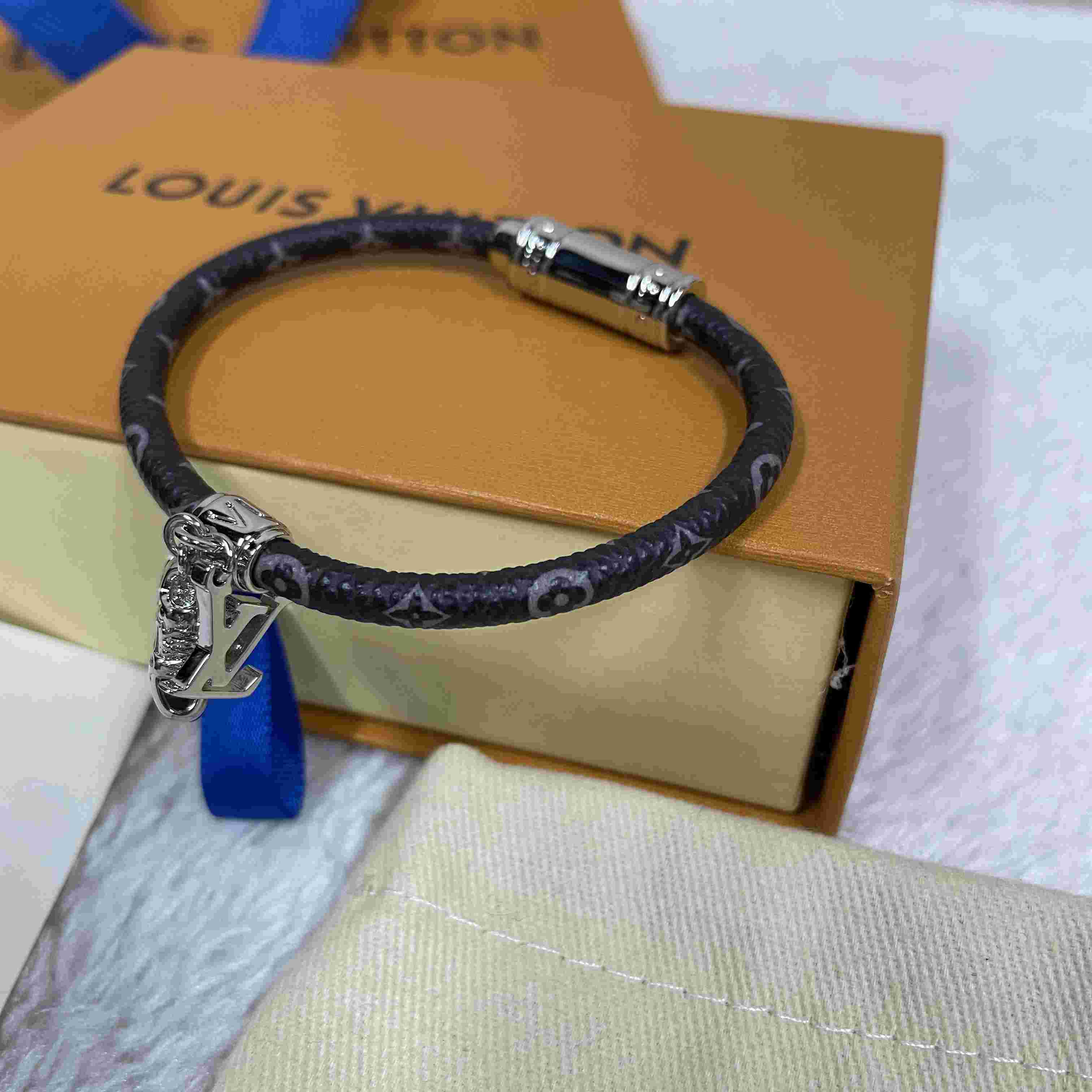 Louis Vuitto LV Icon Trainer Leather Bracelet   M8343 - DopestKickz