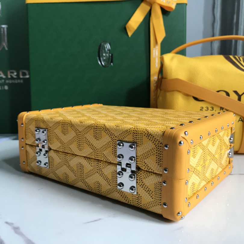 Goyard Minaudière Trunk Bag   - DopestKickz