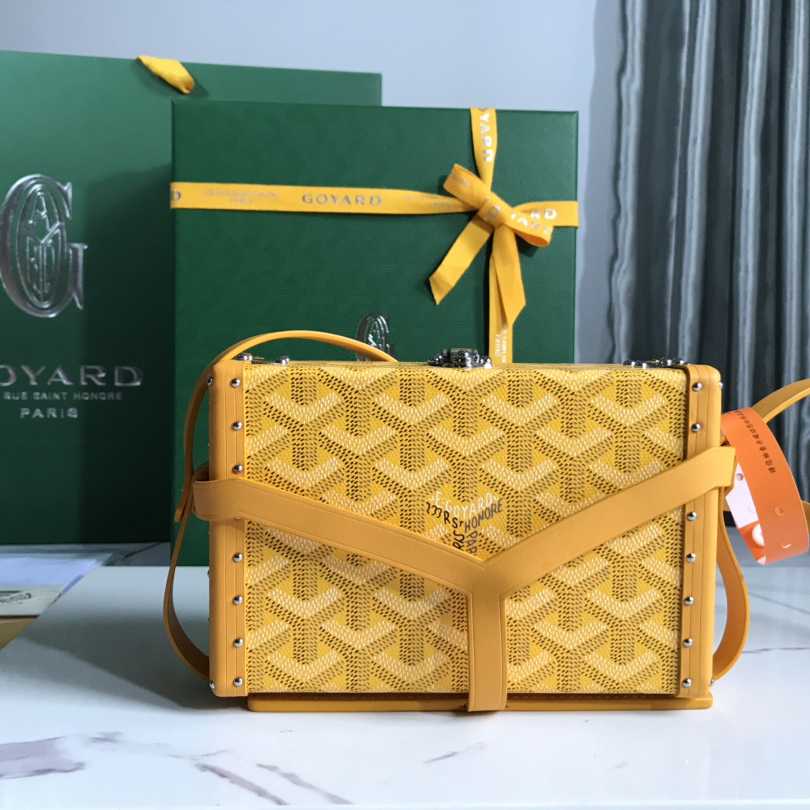Goyard Minaudière Trunk Bag   - DopestKickz