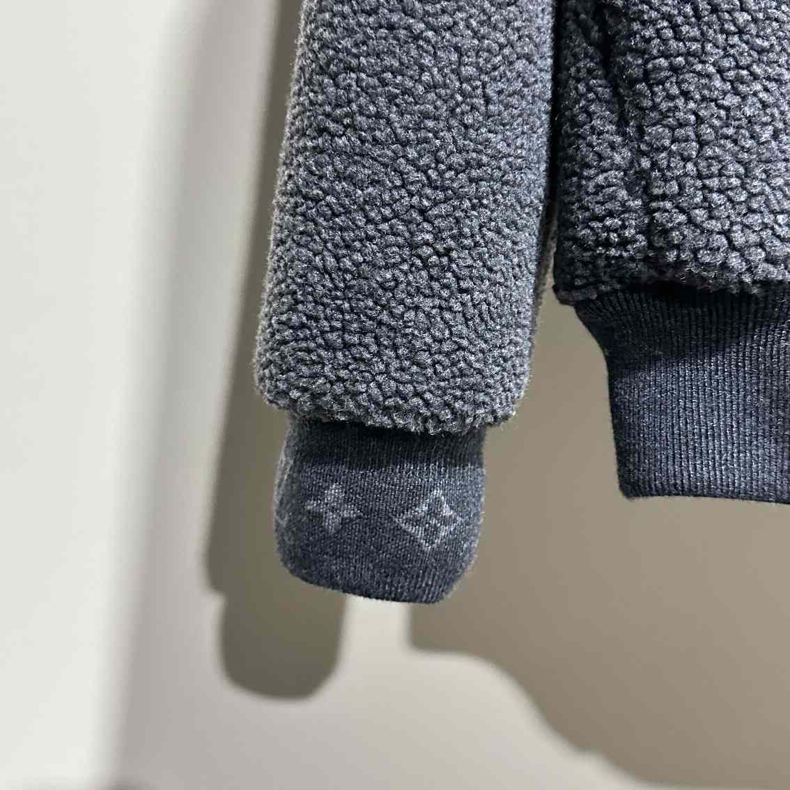 Louis Vuitton Fleece Blouson - DopestKickz