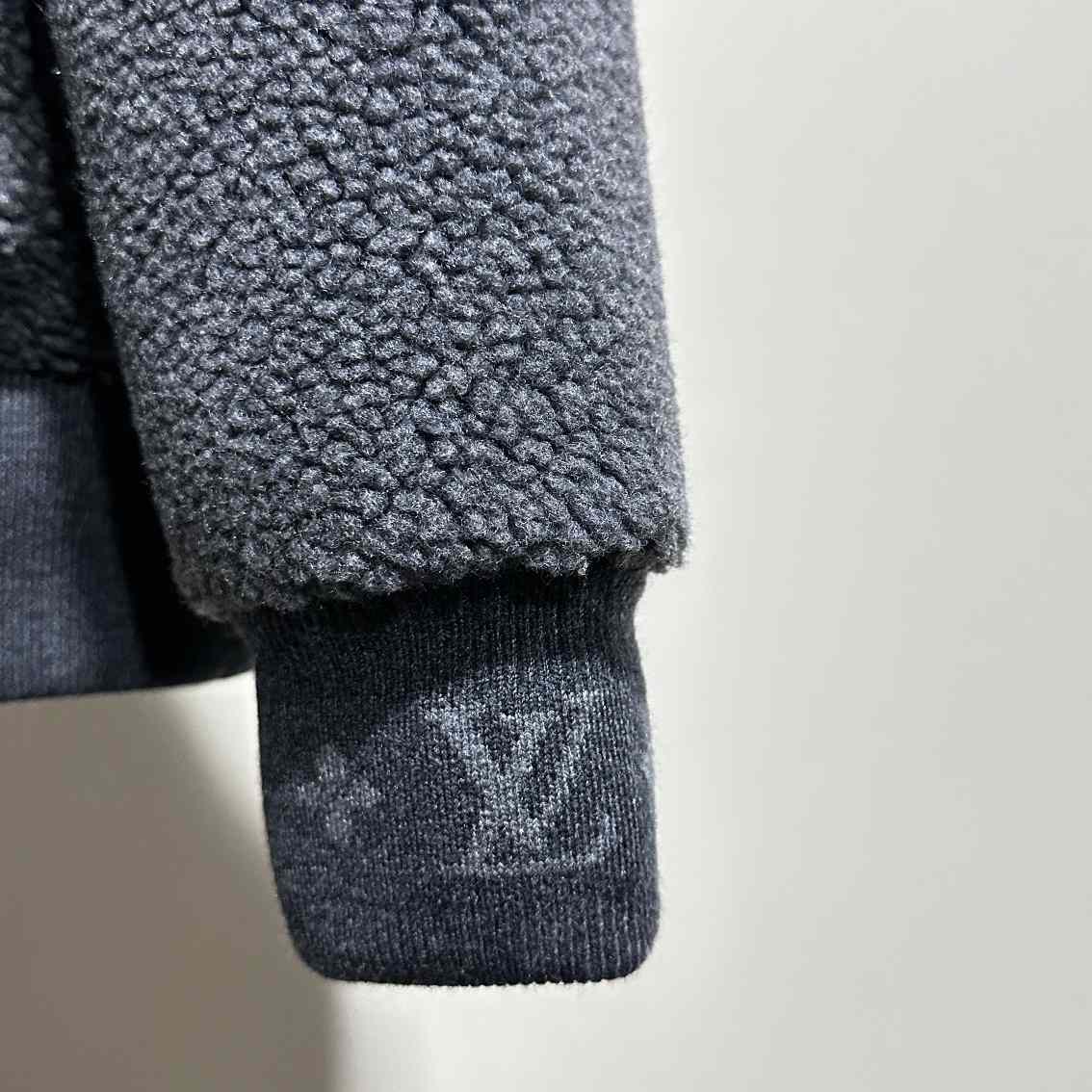 Louis Vuitton Fleece Blouson - DopestKickz