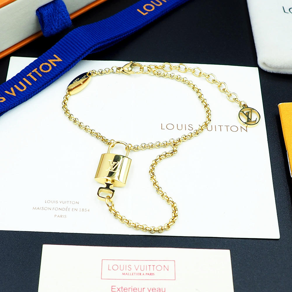 Louis Vuitto LV Locky Bracelet - DopestKickz