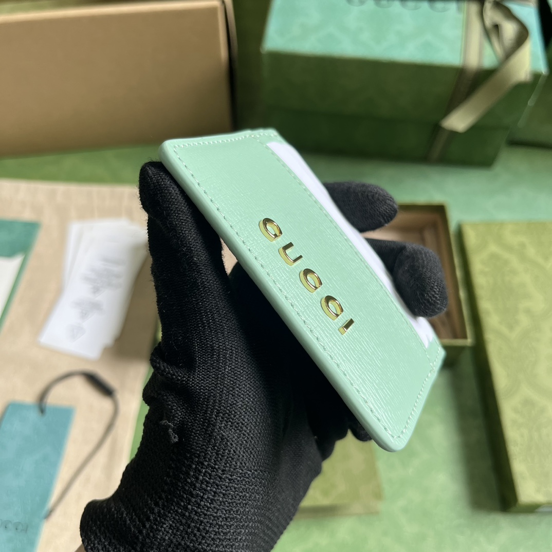 Gucci Card Case With Gucci Script - DopestKickz