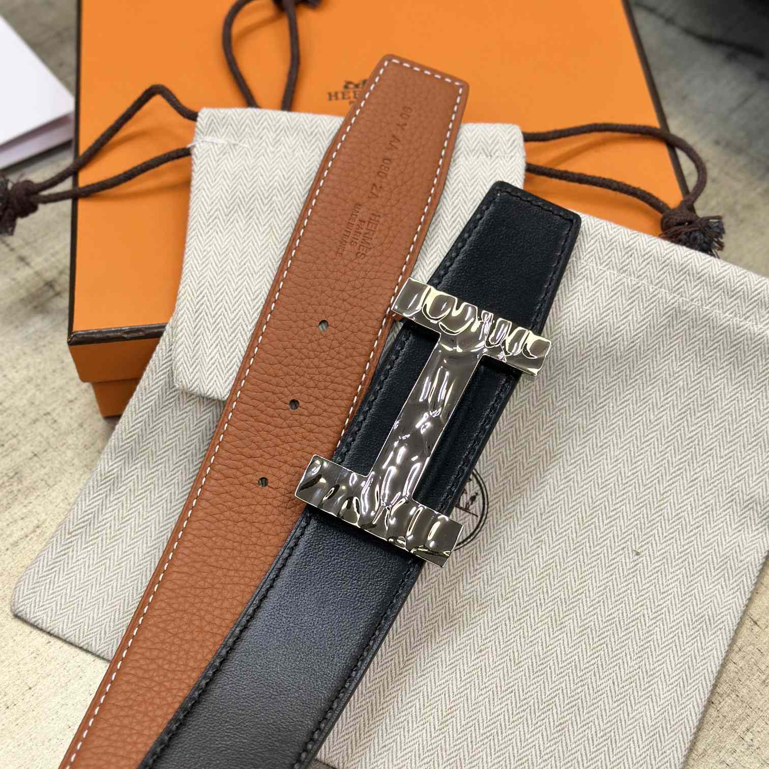 Hermes Quizz H2O Belt buckle & Reversible Leather Strap 38 mm - DopestKickz