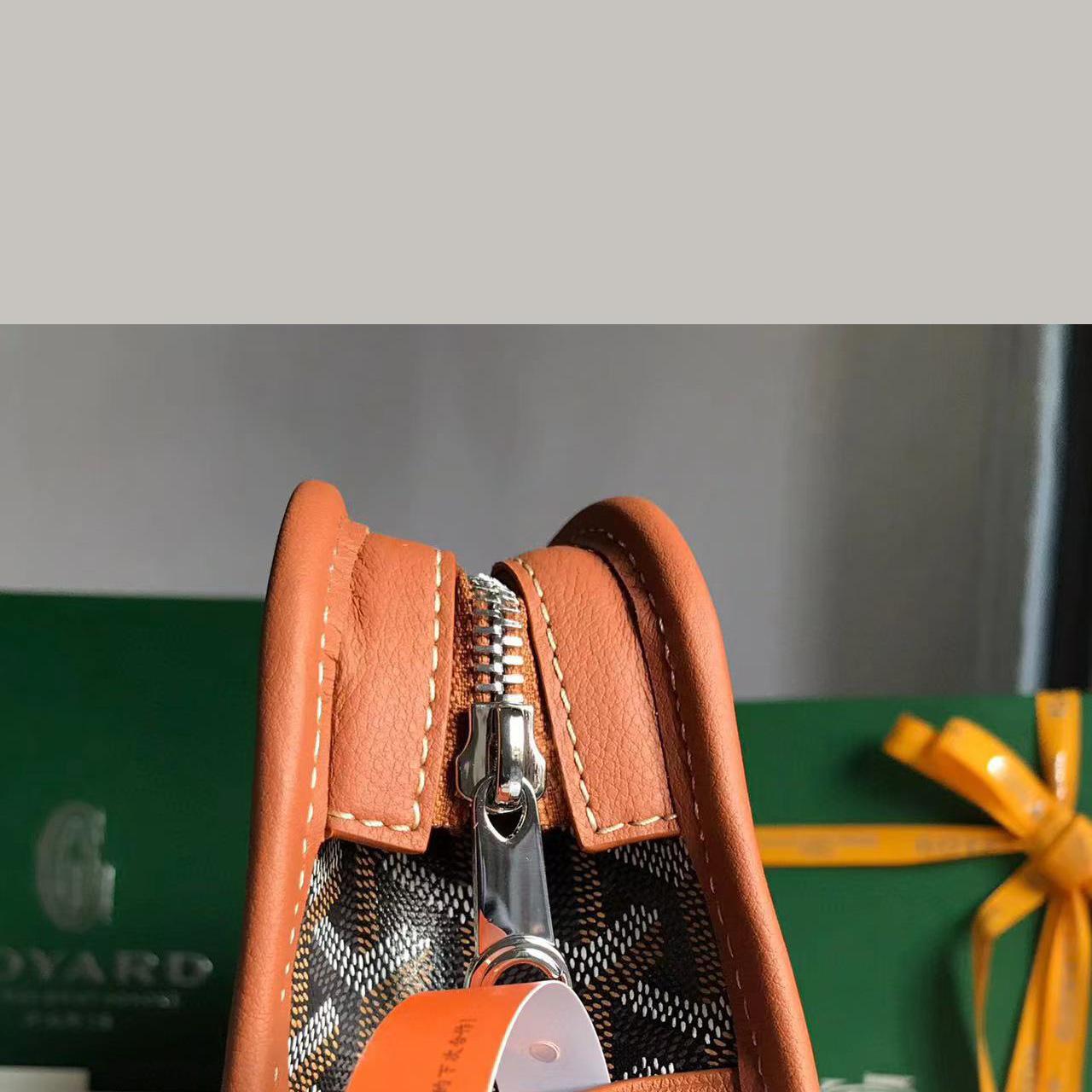 Goyard Jouvence Toiletry Bag - DopestKickz