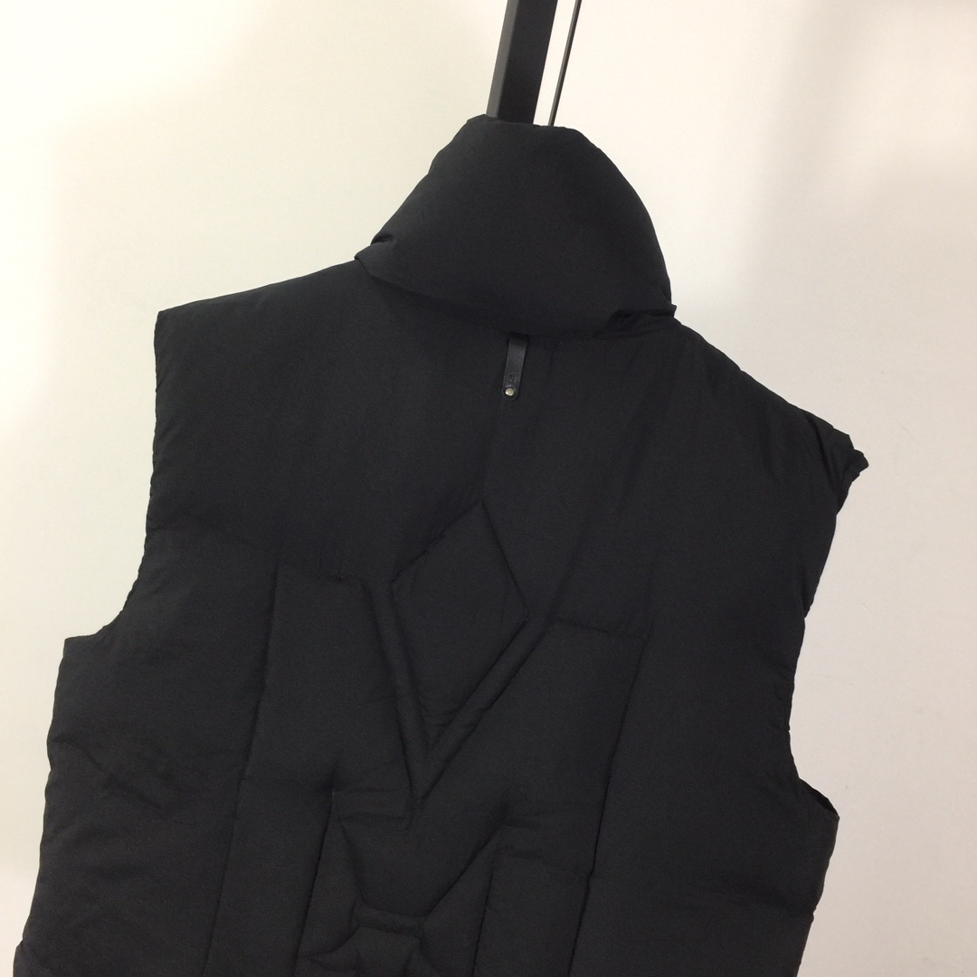 Mackage Padded Gilet - DopestKickz