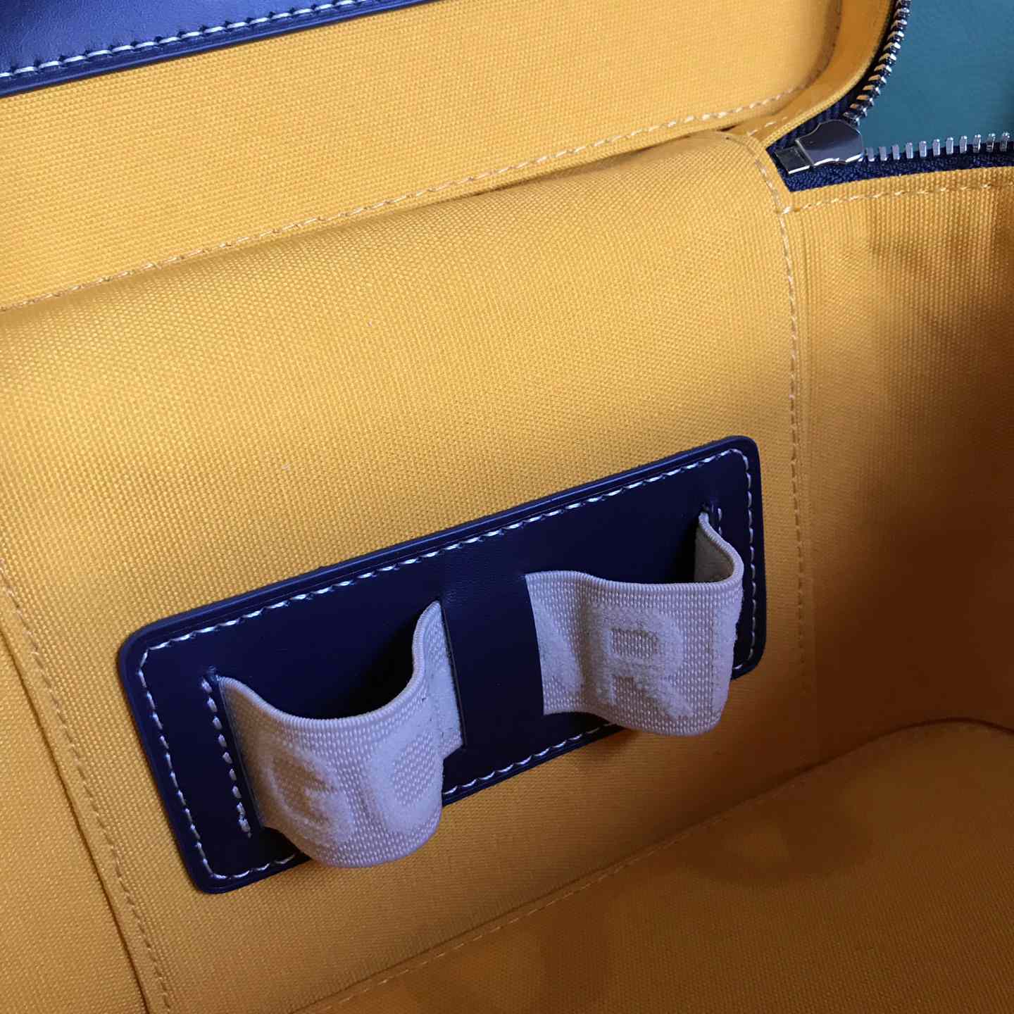 Goyard Muse Vanity Case - DopestKickz