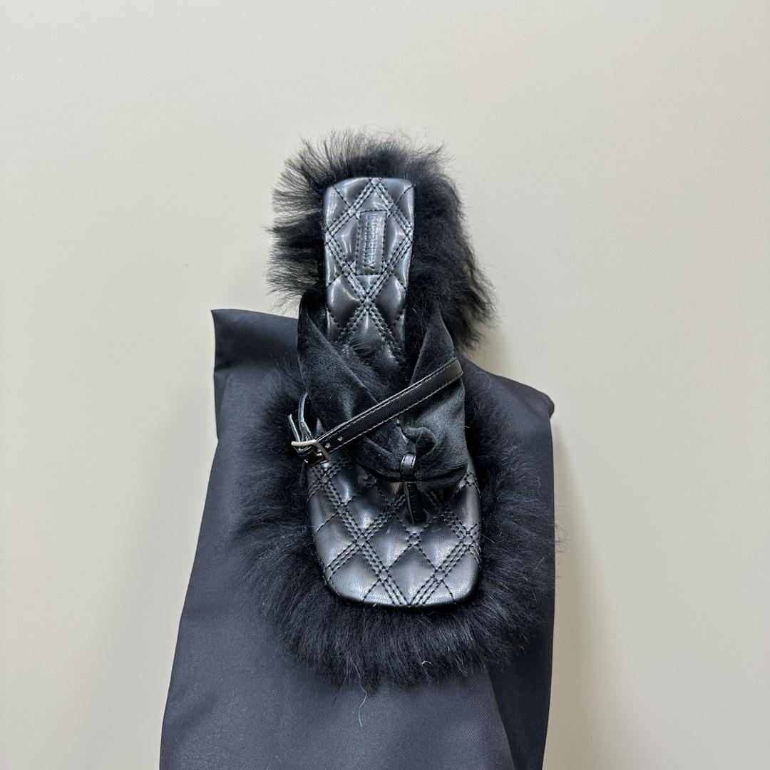 Burberry Shearling Step Post Sandals - DopestKickz