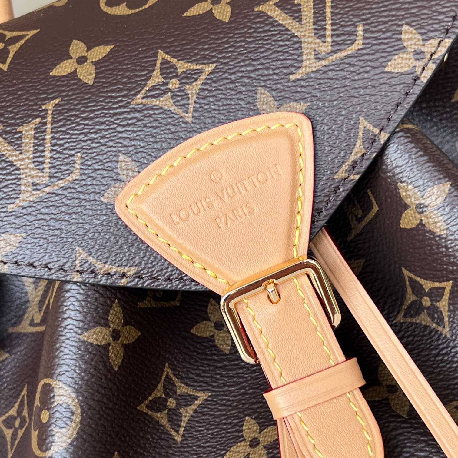 Louis Vuitton Backpacks  (27.5 x 33 x 14cm) m45515 - DopestKickz