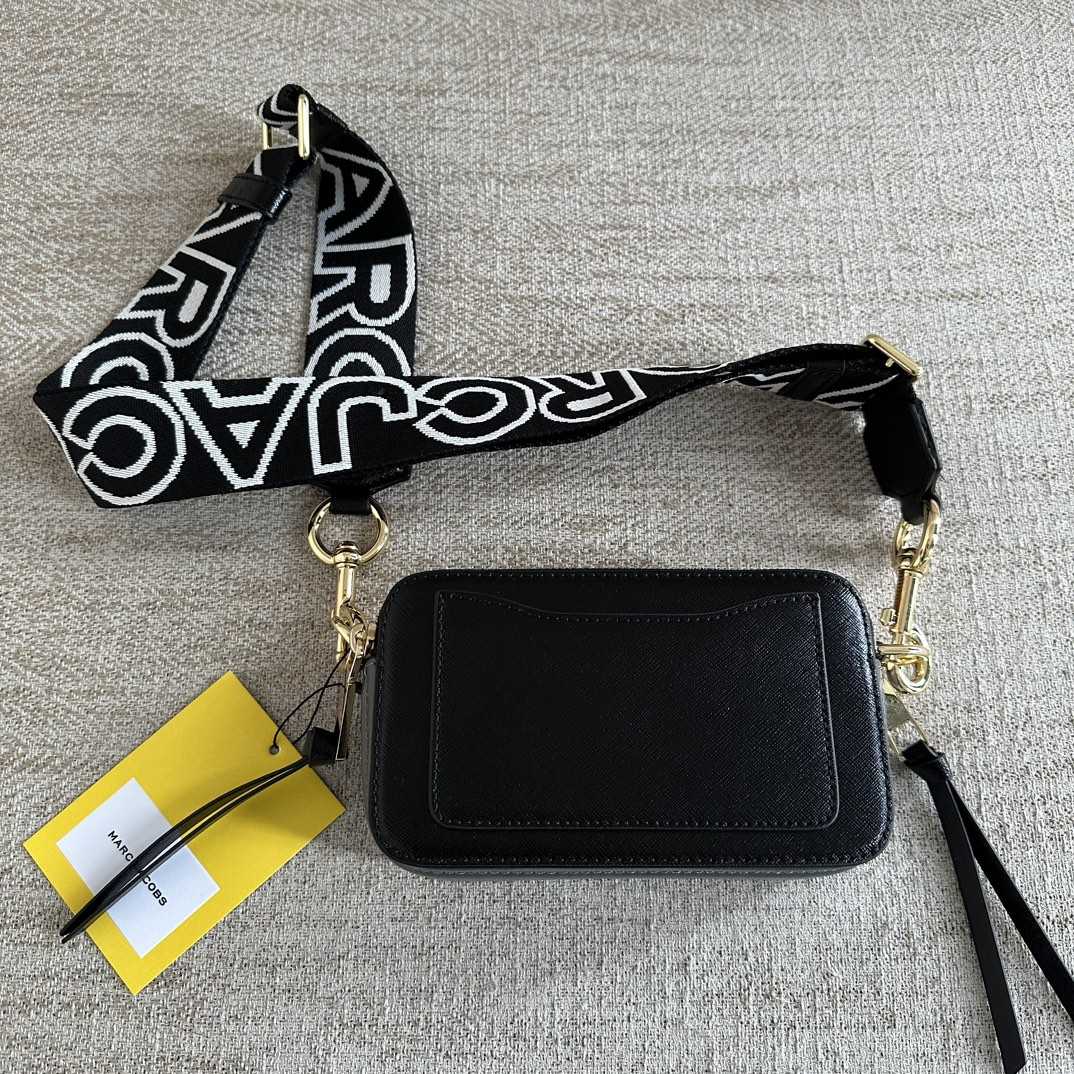 Marc Jacobs Snapshot Small Camera Bag (18/11/6cm) - DopestKickz