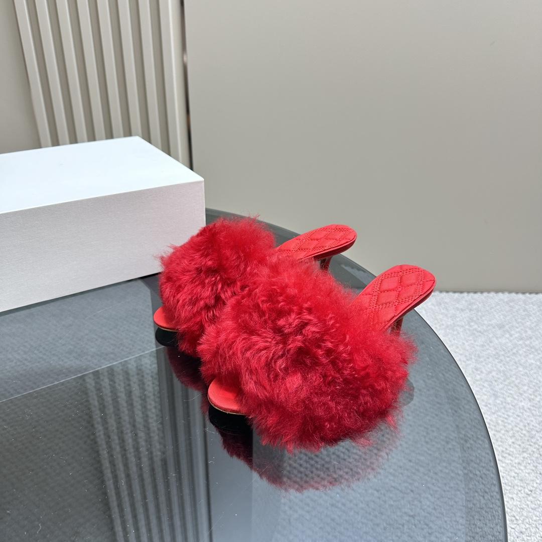 Burberry Shearling Minnie Mules - DopestKickz