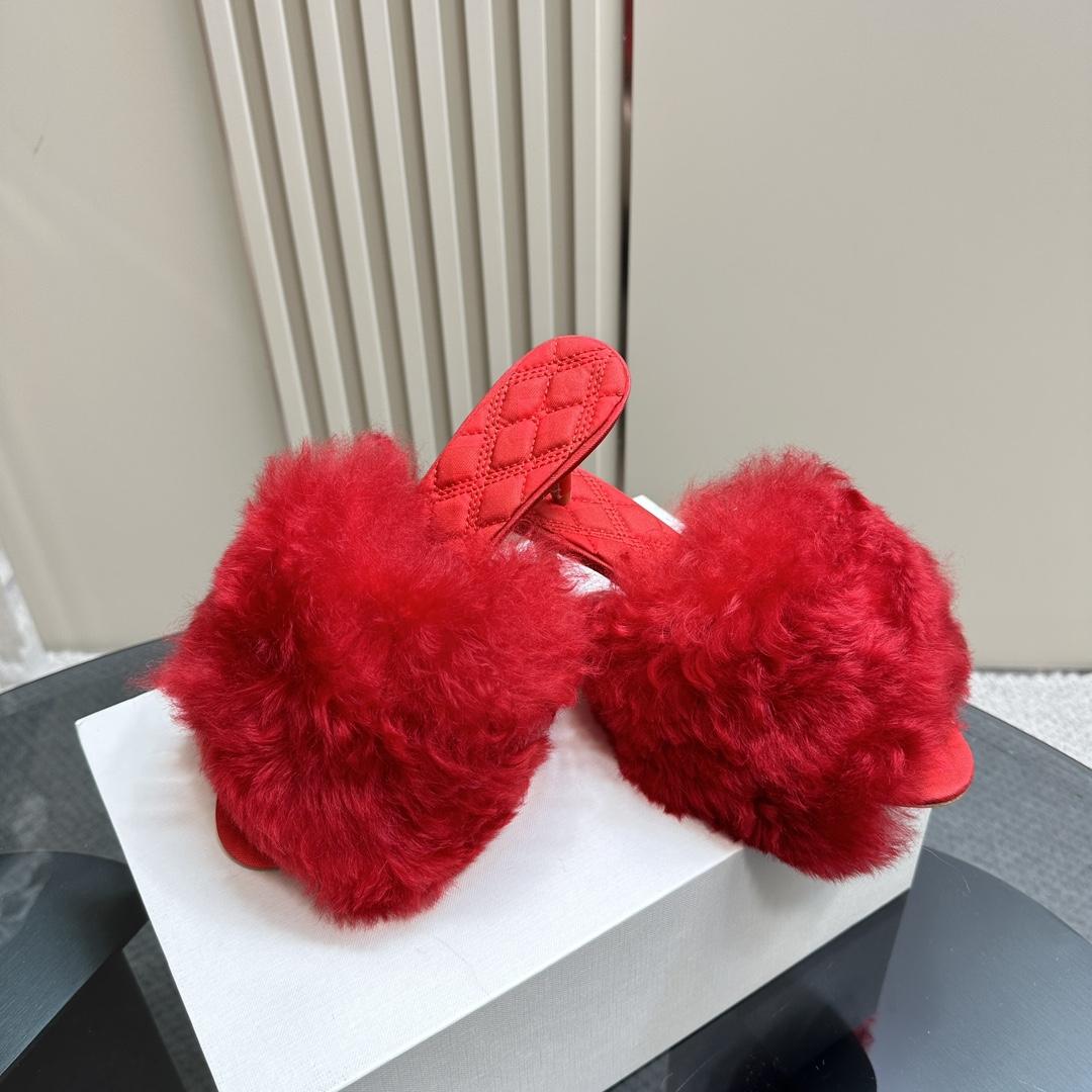 Burberry Shearling Minnie Mules - DopestKickz