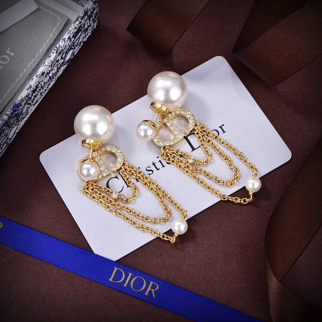 Dior Tribales Earrings - DopestKickz