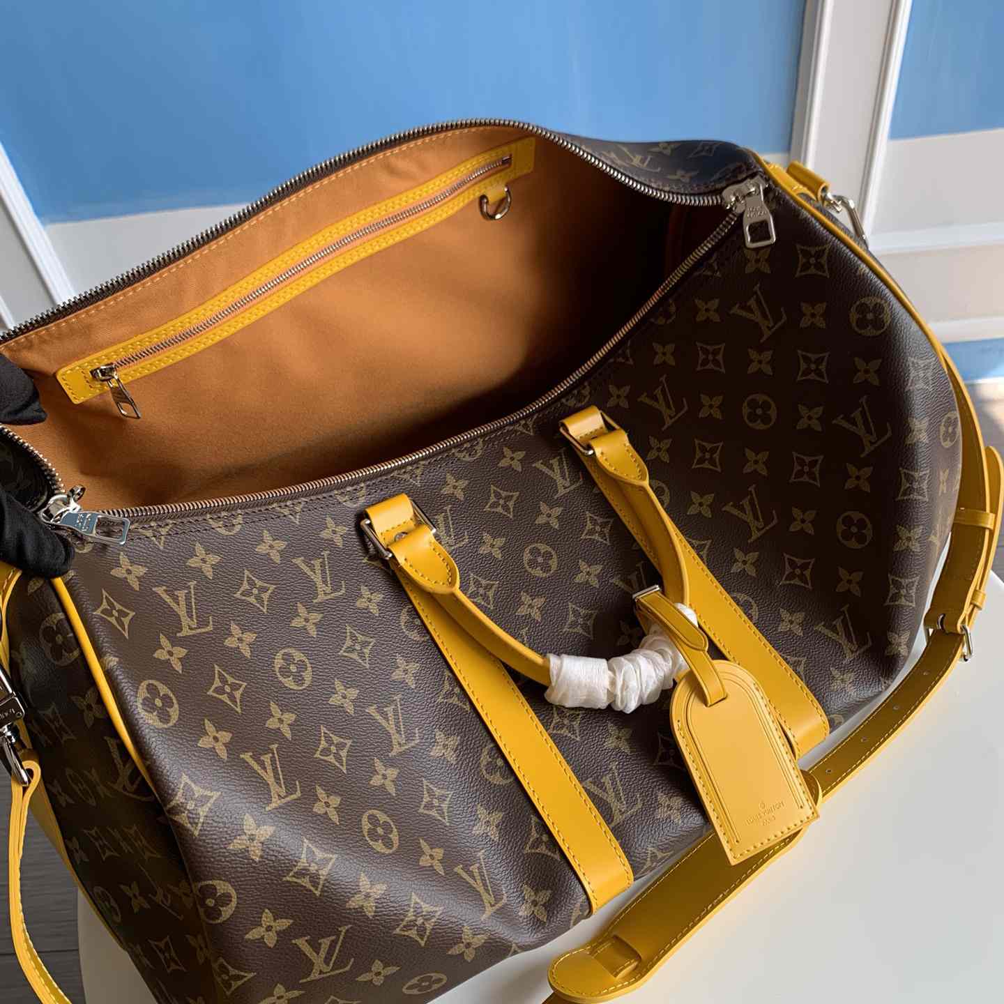 Louis Vuitton Keepall Bandoulière 50     M46771 - DopestKickz