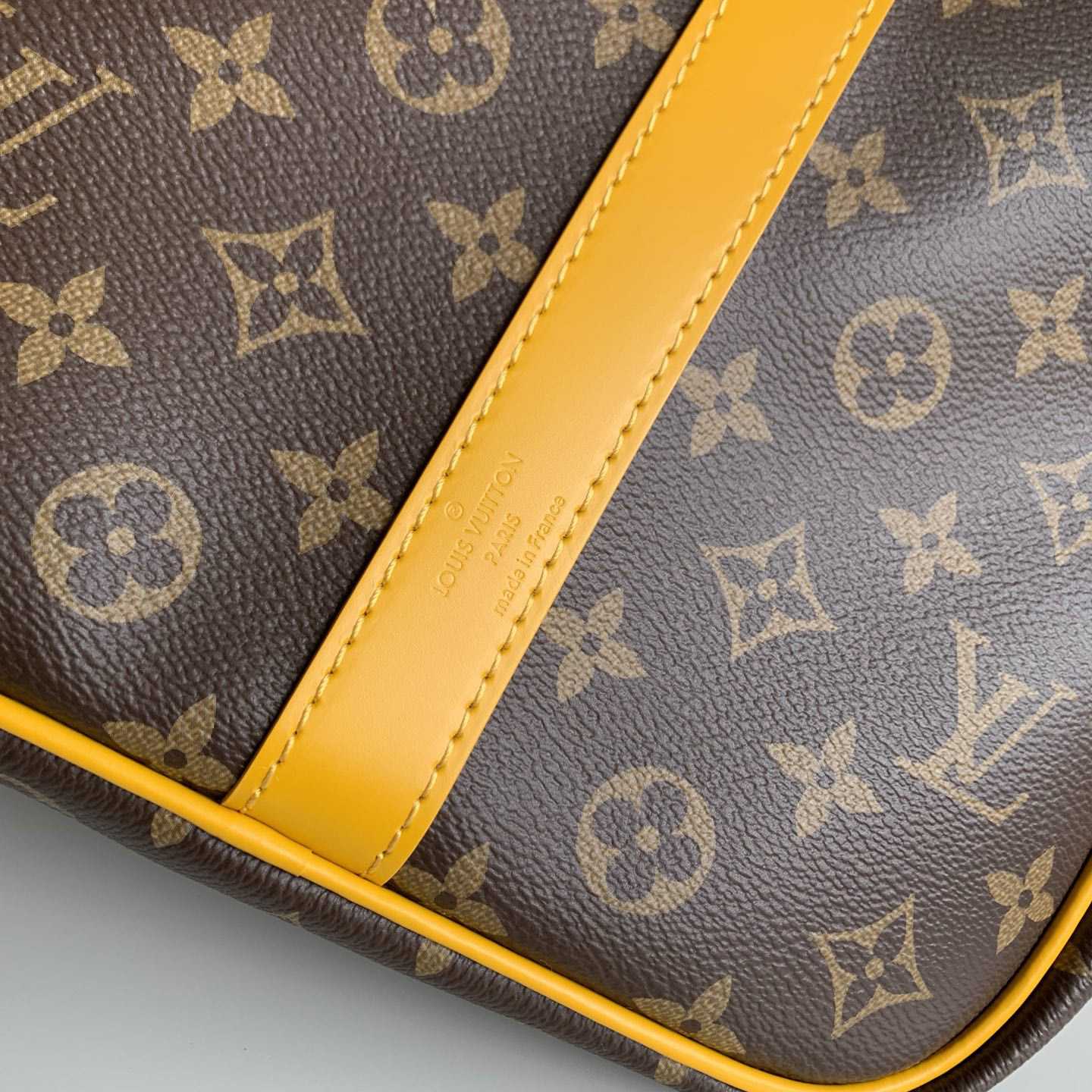 Louis Vuitton Keepall Bandoulière 50     M46771 - DopestKickz
