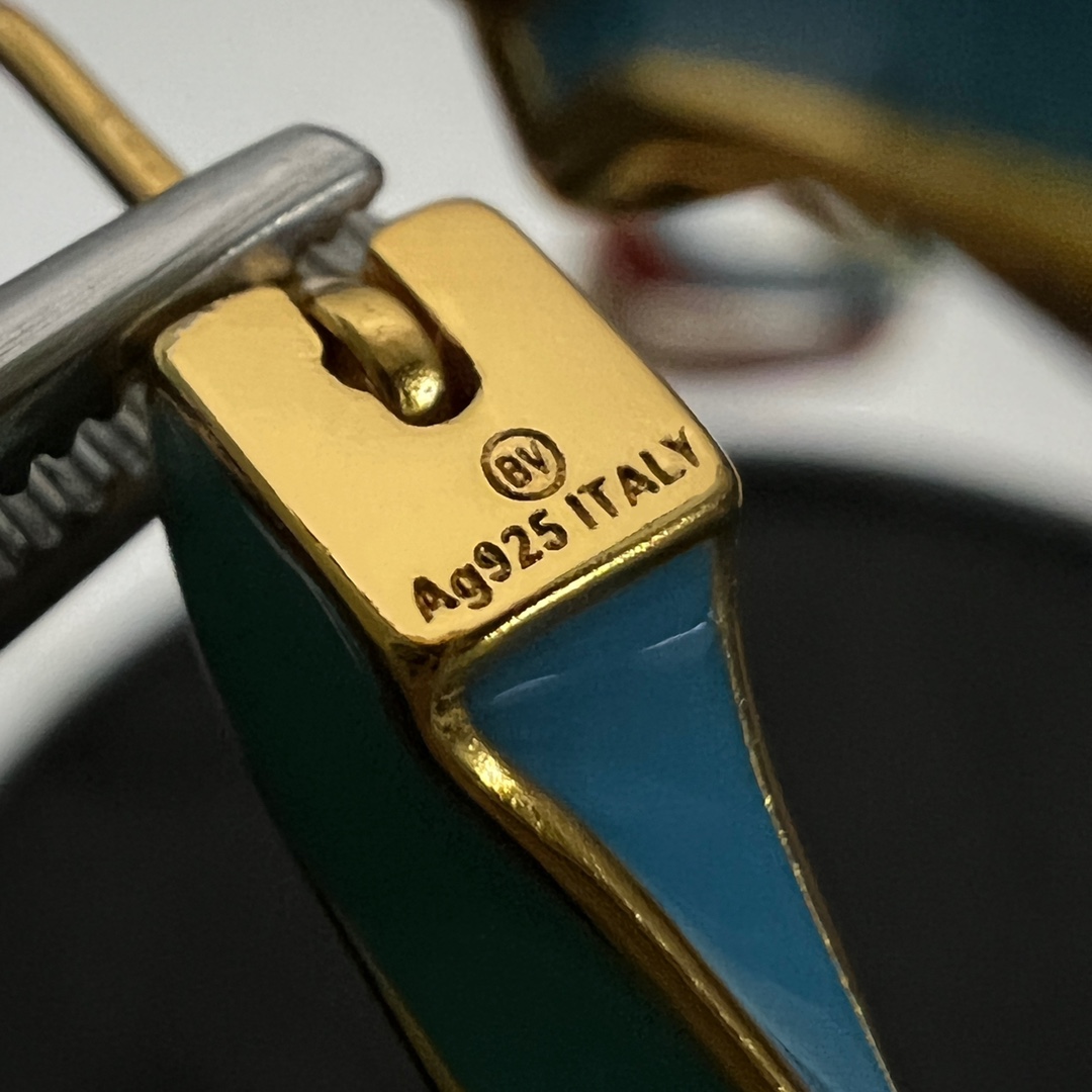 Bottega Veneta Twist Triangle Hoop Earrings - DopestKickz