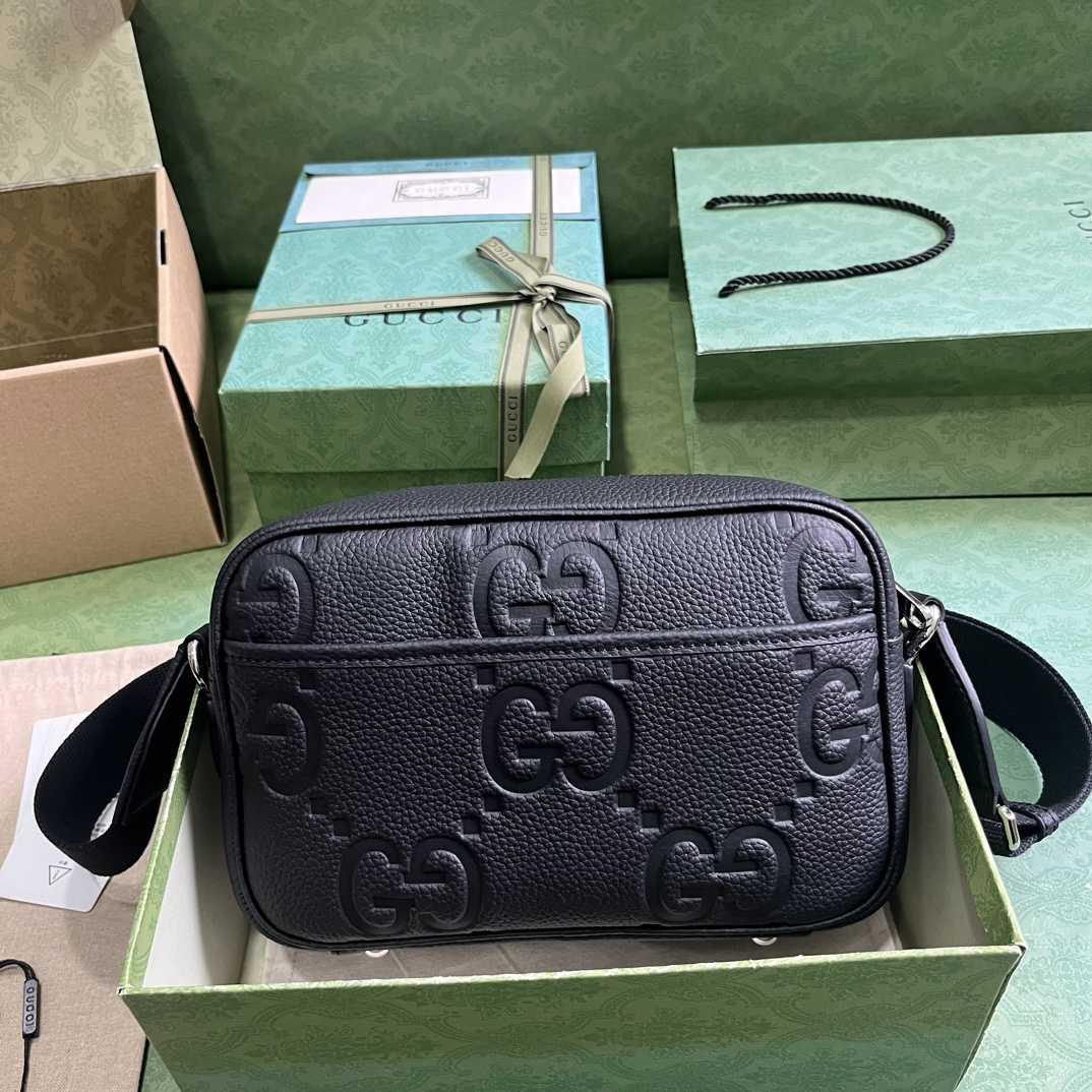 Gucci Jumbo GG Medium Messenger Bag - DopestKickz