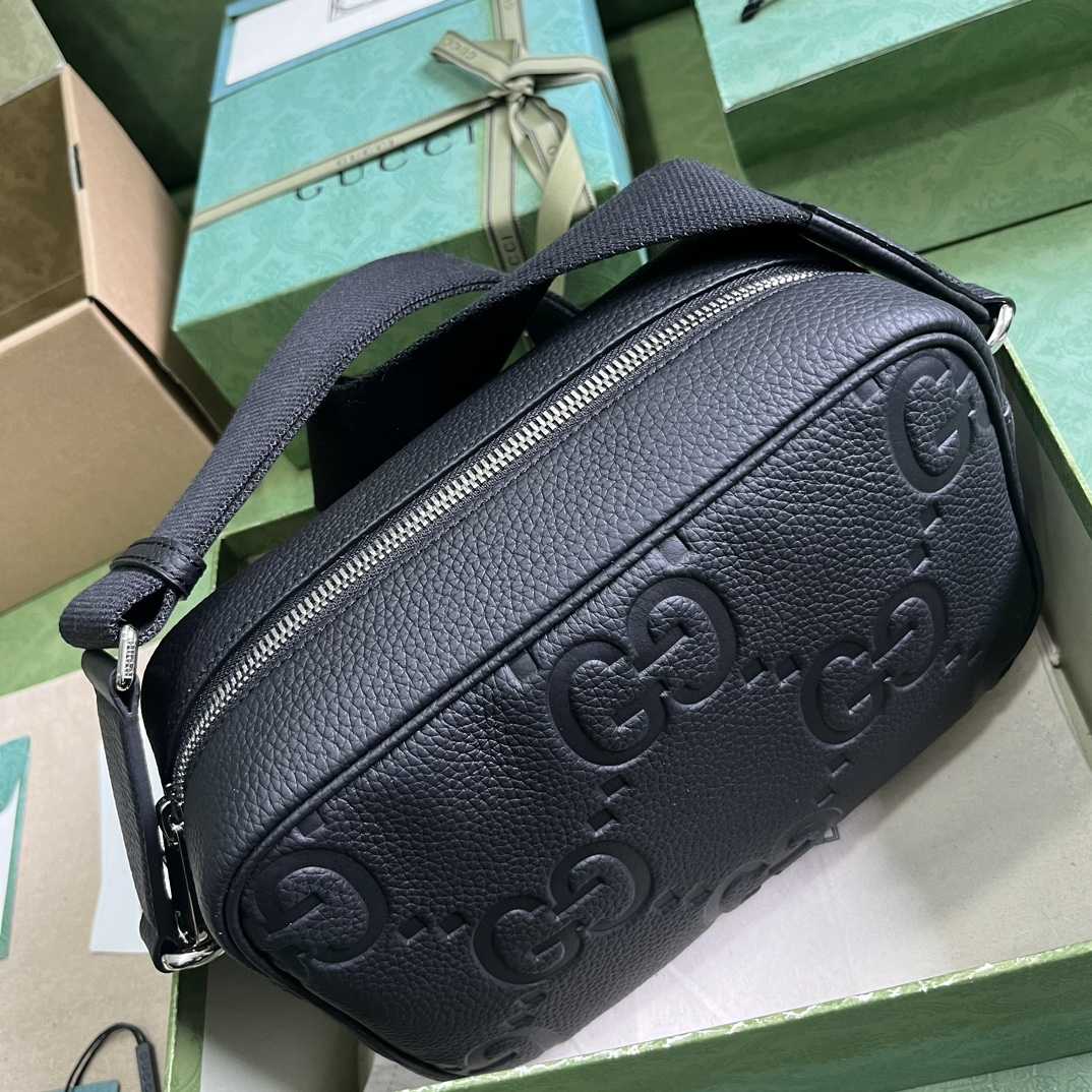 Gucci Jumbo GG Medium Messenger Bag - DopestKickz