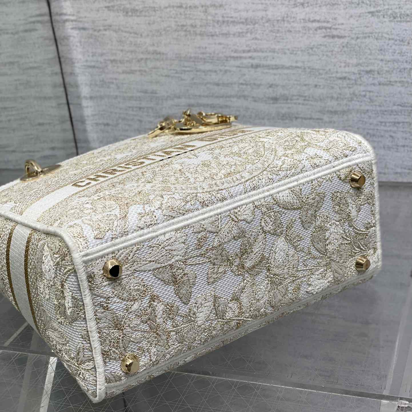 Dior Medium Lady D-lite Bag - DopestKickz