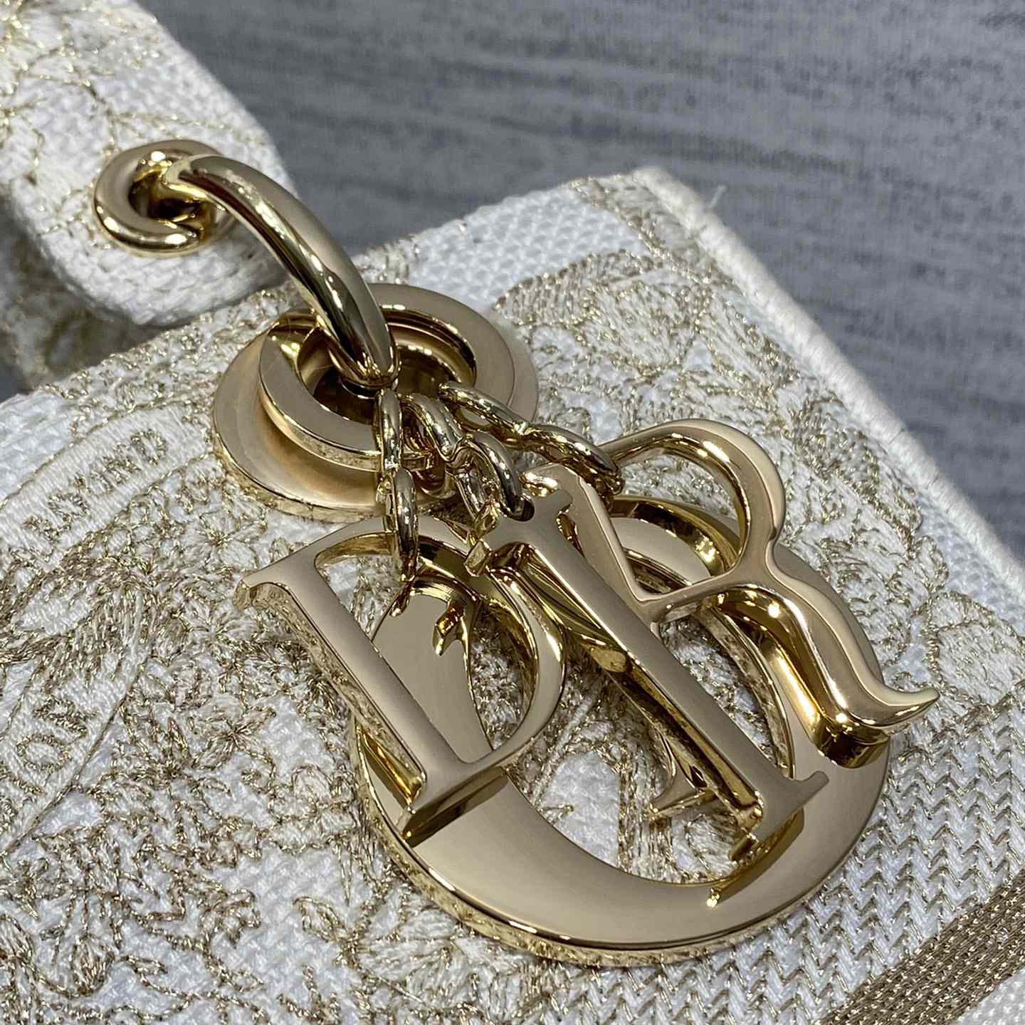 Dior Medium Lady D-lite Bag - DopestKickz