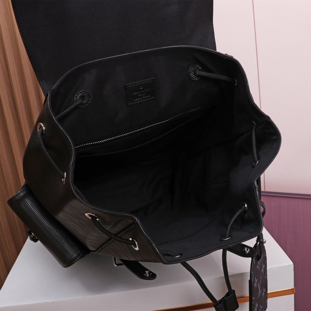 Louis Vuitton Christopher MM     - DopestKickz