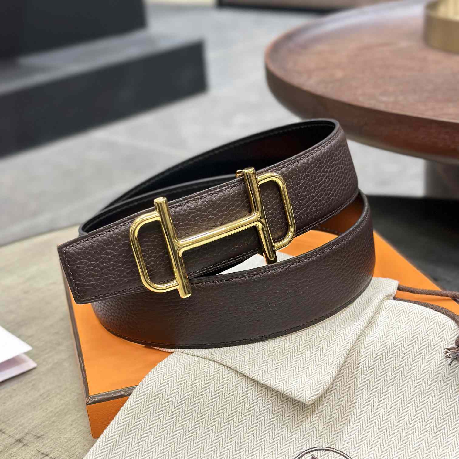 Hermes Royal Belt Buckle & Reversible Leather Strap 38 mm - DopestKickz