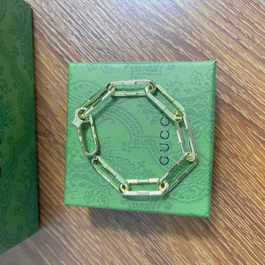 Gucci Link To Love Wide Chain Bracelet - DopestKickz