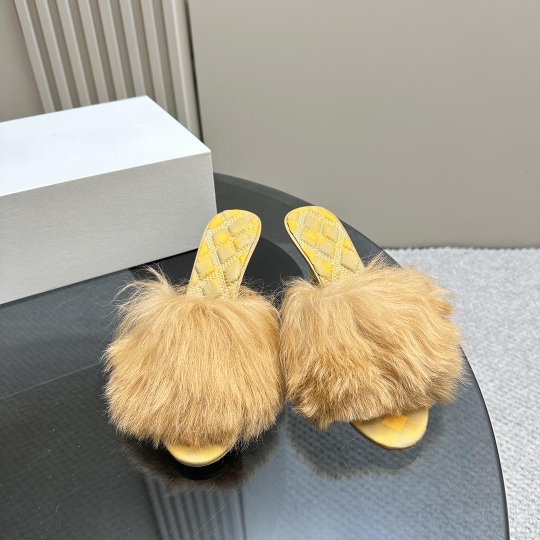 Burberry Shearling Minnie Mules - DopestKickz